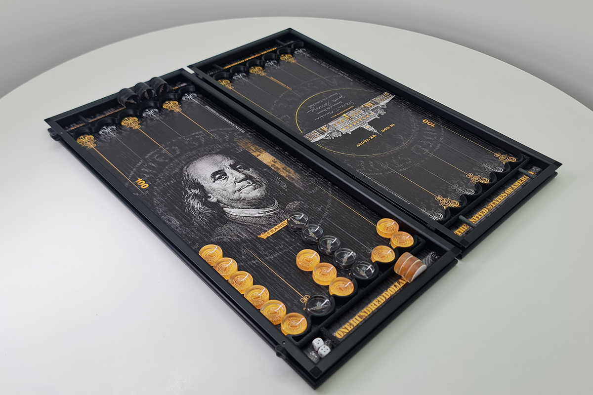 Exclusif : « Franklin 100 » – backgammon à thème dollar américain