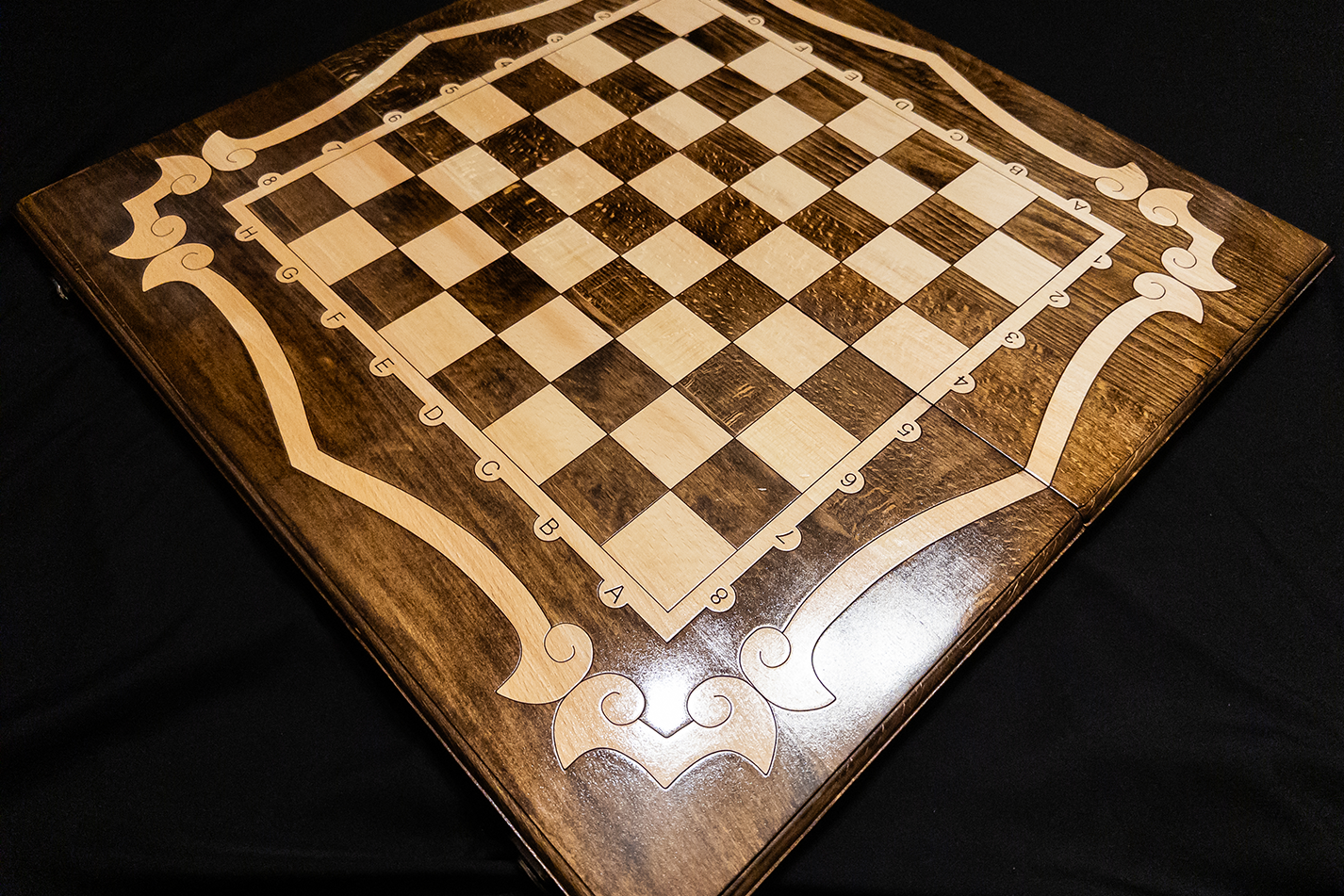 Ensemble 3-en-1 « Tulip » : Échecs, Backgammon, Dames (60×60 cm)