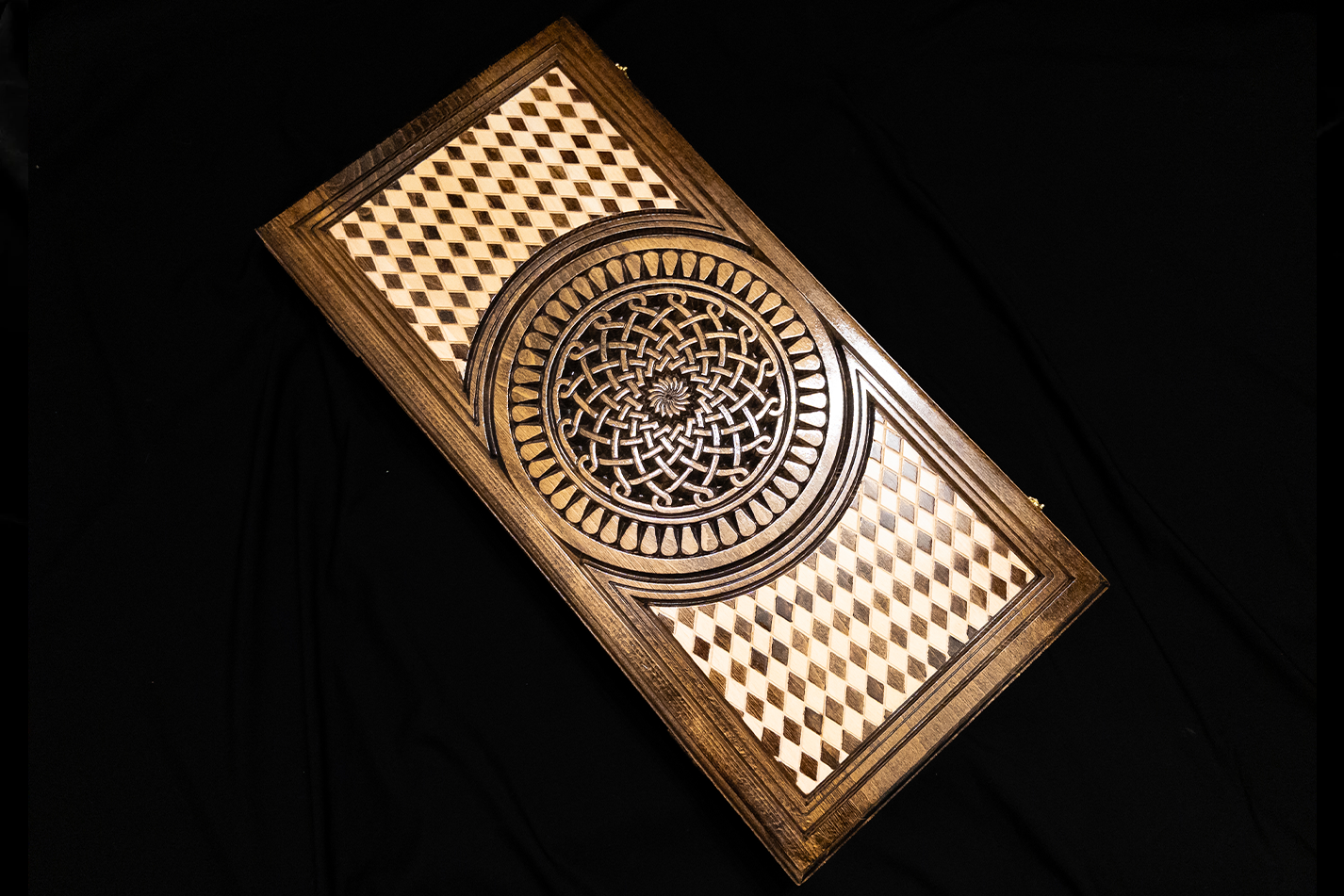 Ornement antique 2 en 1. 60x60 cm.