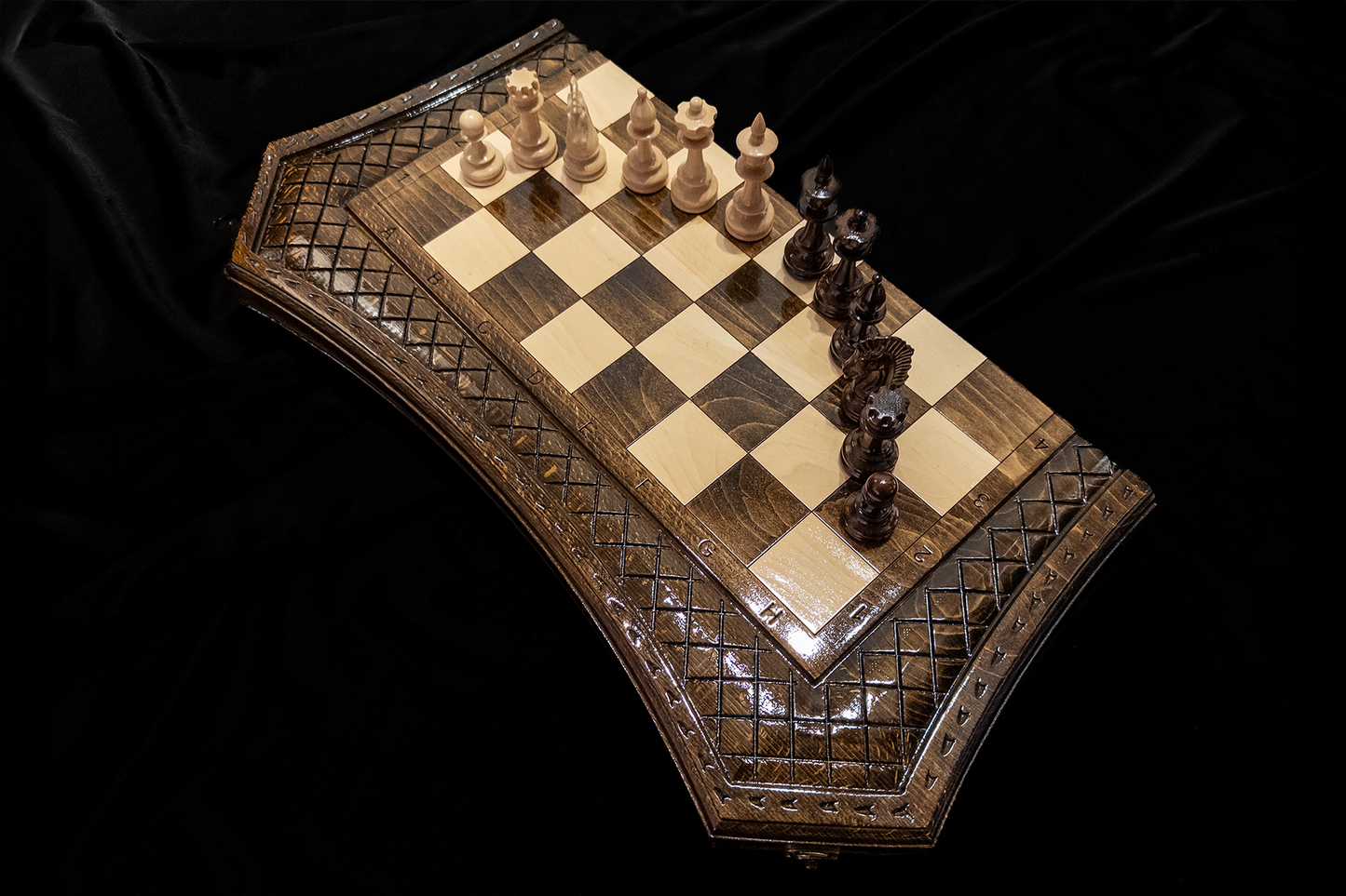 Table de dames, échecs et dames 3 en 1 Romburile Regale. 60x60 cm