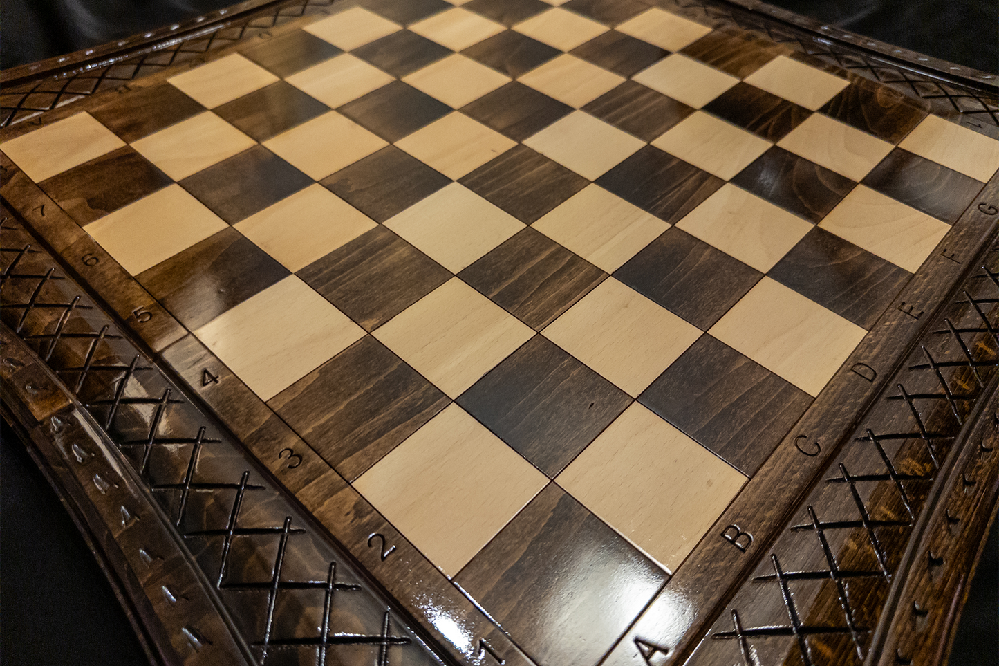 Table de dames, échecs et dames 3 en 1 Romburile Regale. 60x60 cm