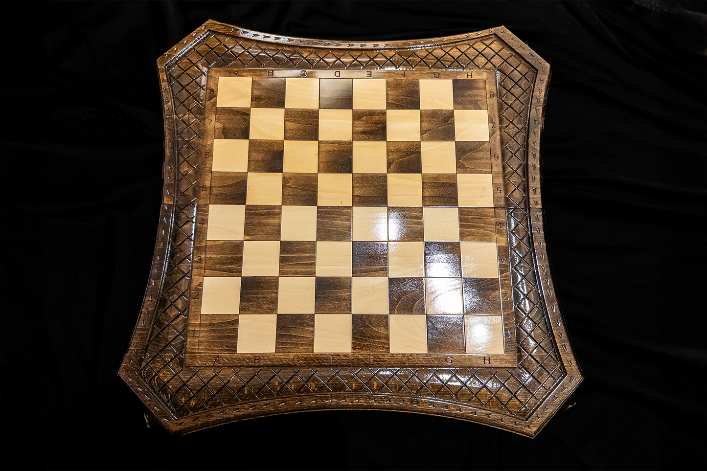 Table de dames, échecs et dames 3 en 1 Romburile Regale. 60x60 cm