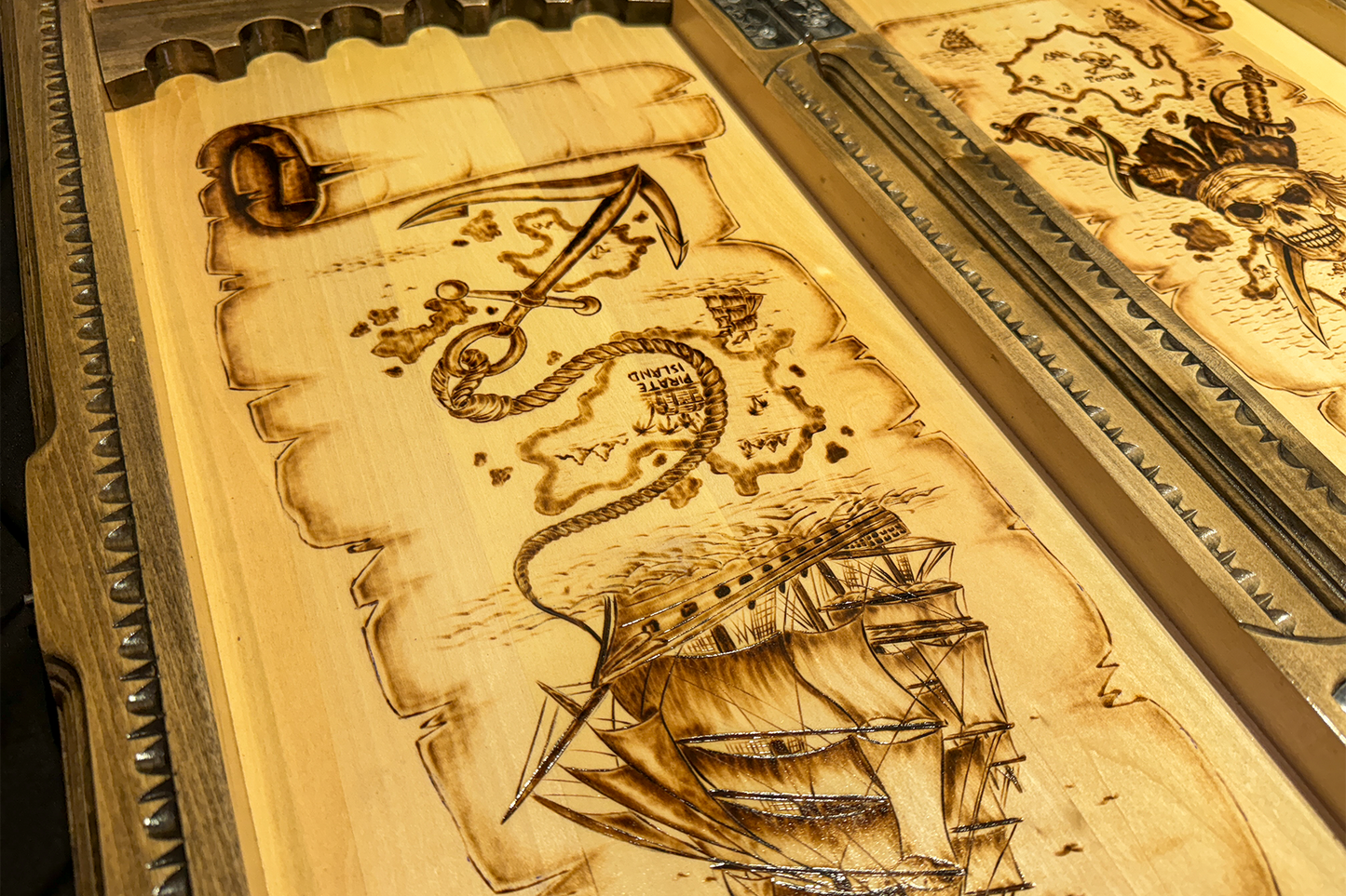 Exclusif : "L'Odyssée des Pirates" 70x70cm