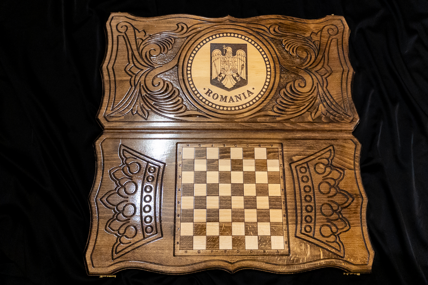 Blason de la Roumanie 2 en 1. 60x60 cm
