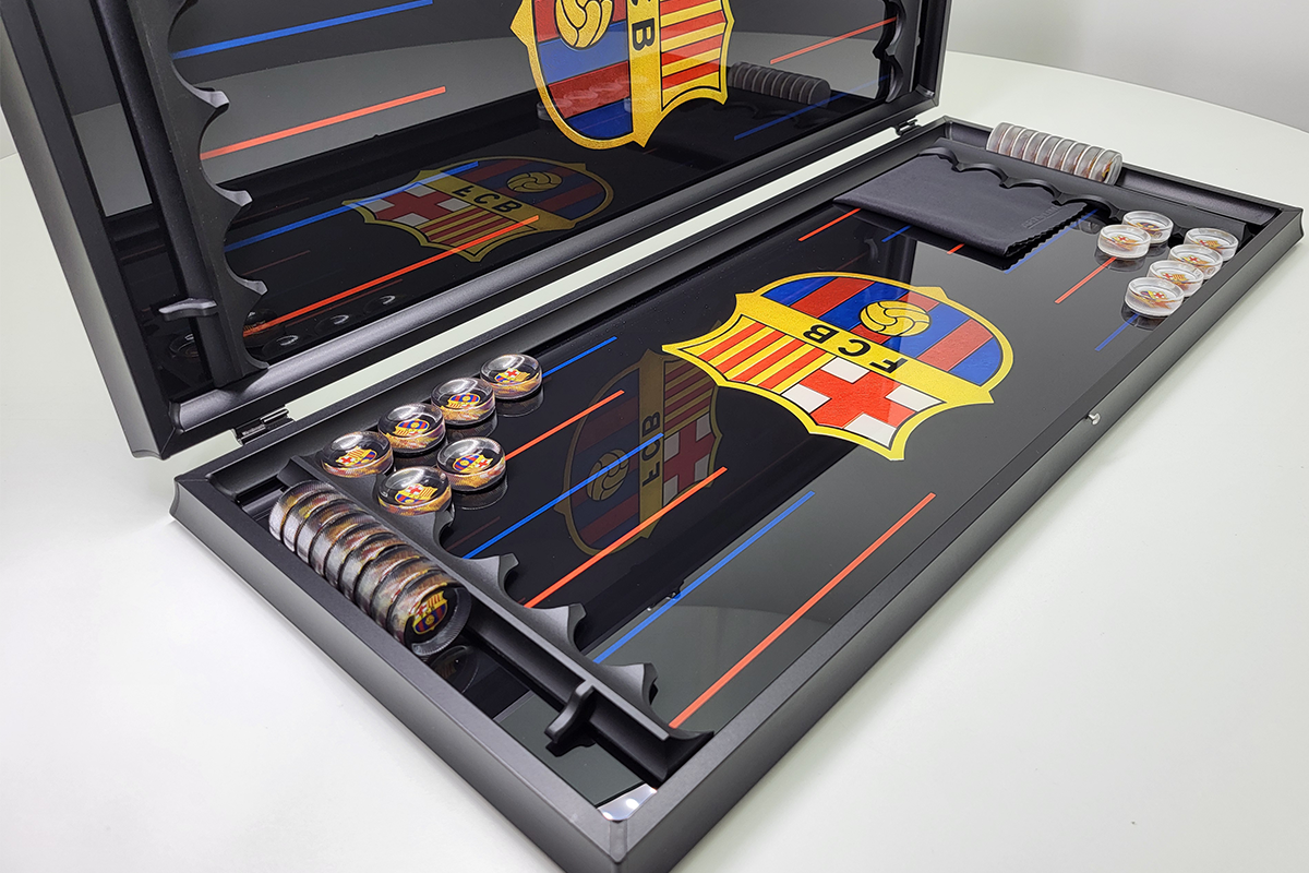Exclusive: "Barcelona" din sticlă securizată