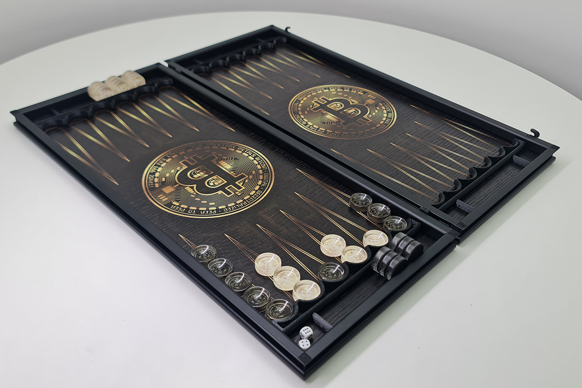 Exclusif : « Édition Crypto » en placage de chêne