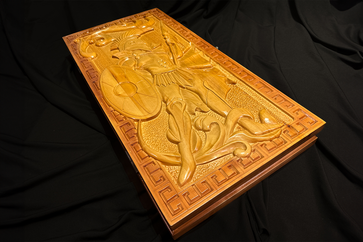 Exclusiv: Set de table "Gladiatorul" 70x70 cm